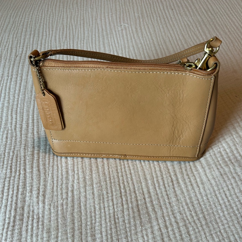 COACH 9311 Tan Mini Bag with Smooth Leather Finish - Picture 2 of 10